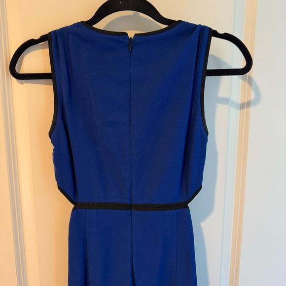 Yigal Azrouël Blue & Black Maxi Evening Gown Sleeveless with V-Neck | Size 2 - Picture 9 of 12